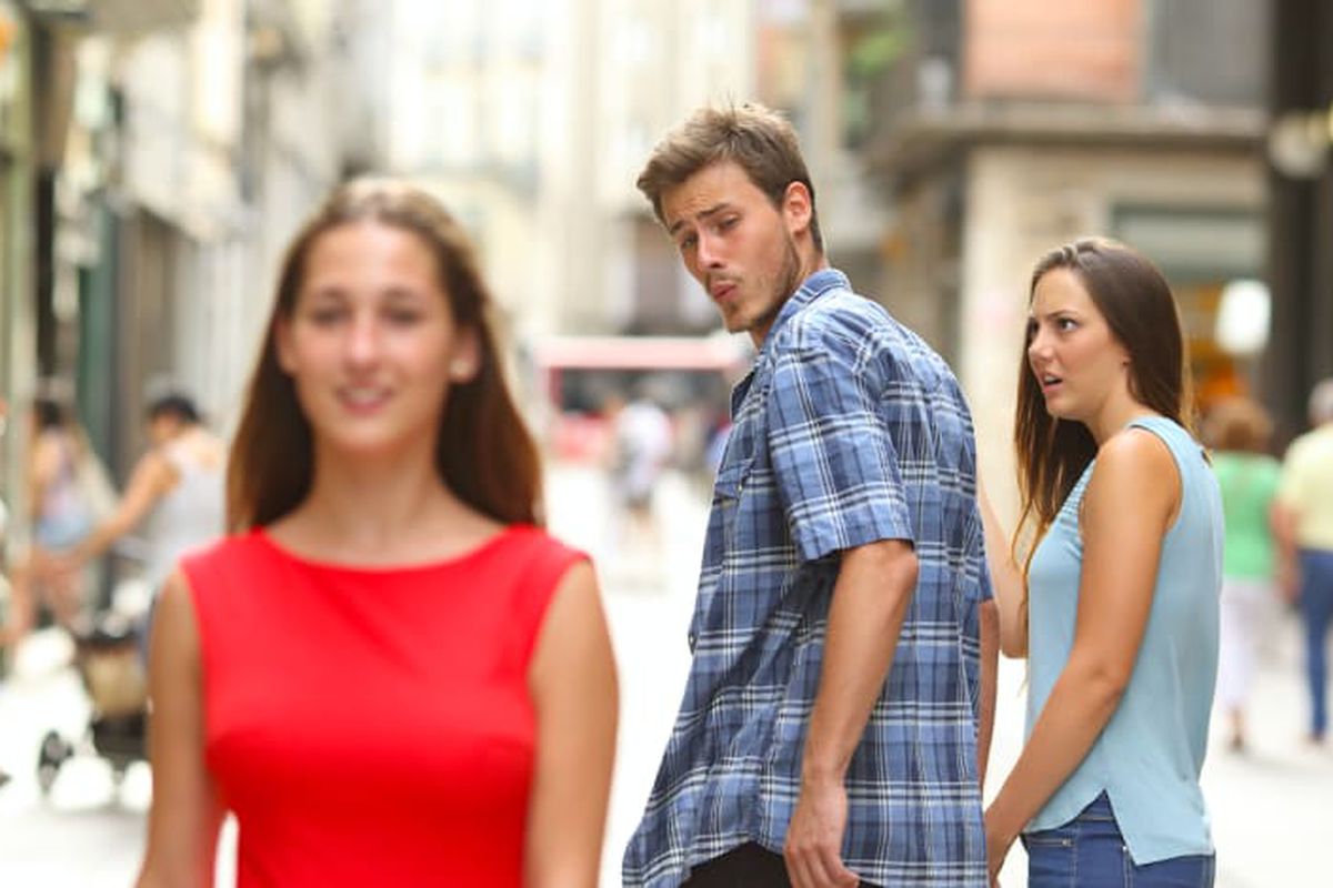 Distracted Boyfriend meme about Jenni Kayne