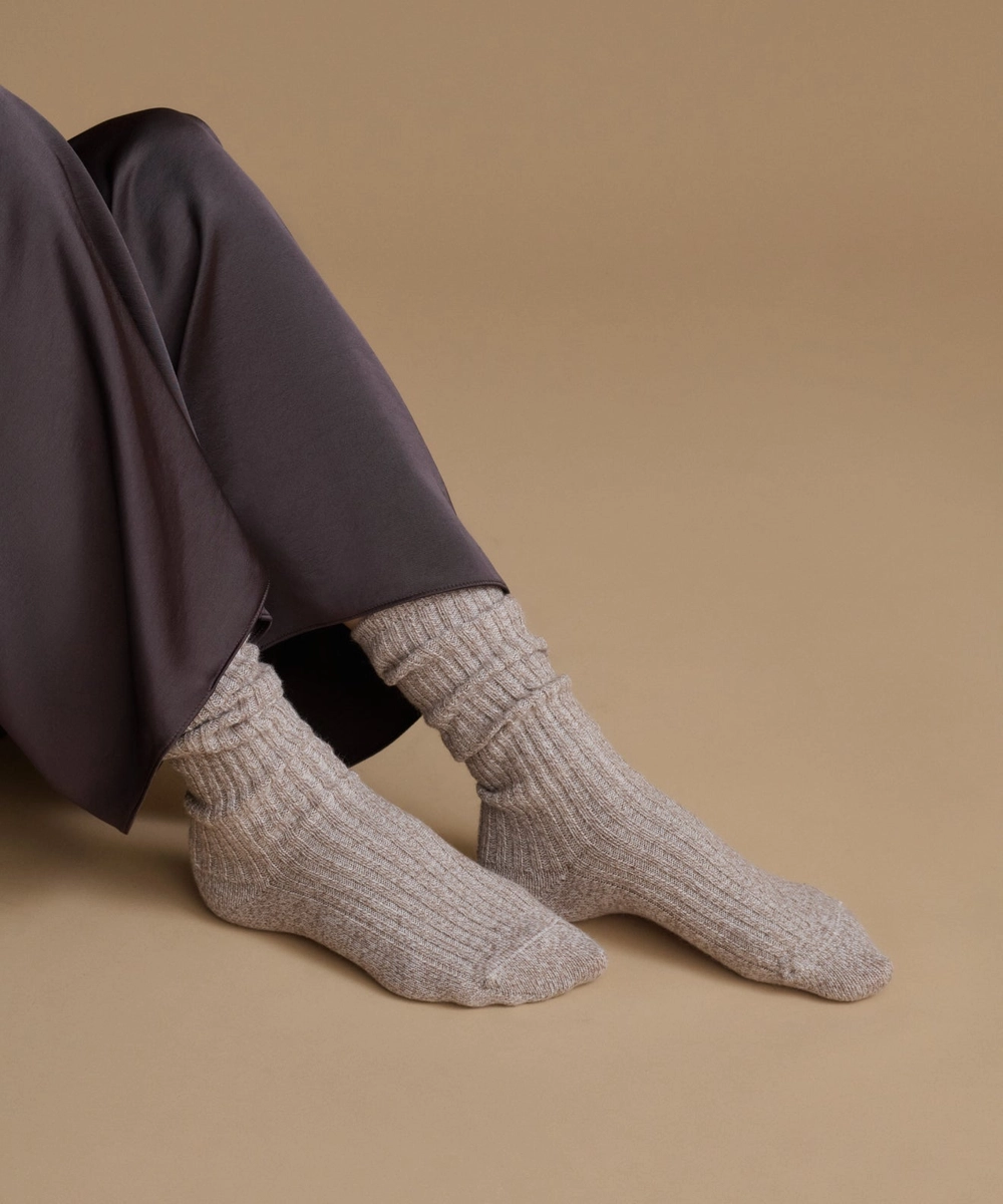 Cashmere Cabin Socks in Oatmeal Marl